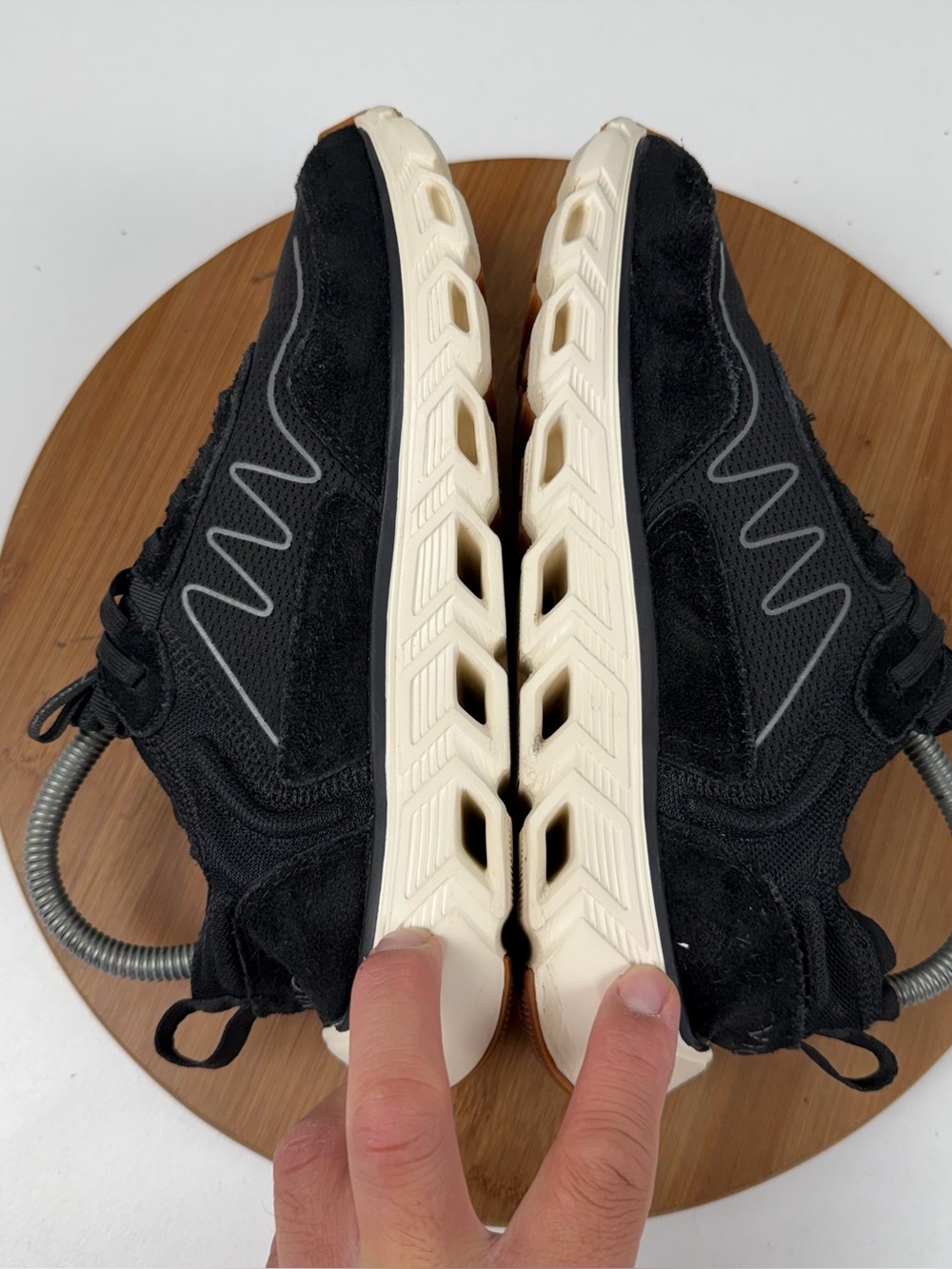 Vionic Women’s Nimble Sneakers - Picture 7 of 9